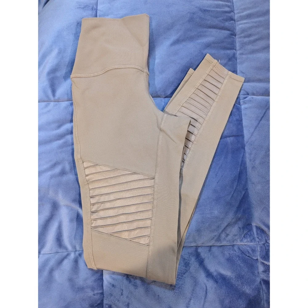 Alo Yoga High‎ Waist Moto Leggings Taupe Ribbed Panel Athletic Pants - Size S